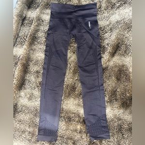 Gym shark leggings!!